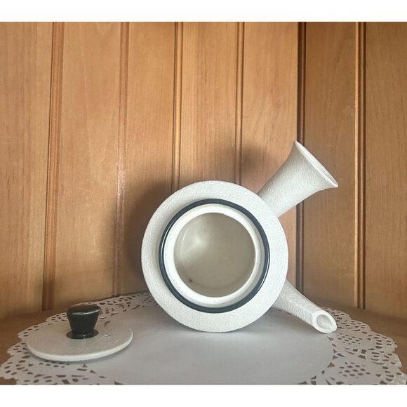 Vintage Japanese Teapot Stoneware Black White Graphic Design Modern Textured - Picture 5 of 9